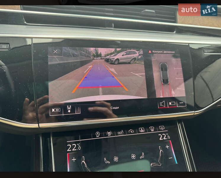 Седан Audi A8 2018 в Киеве