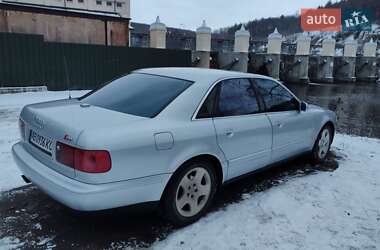 Седан Audi A8 1998 в Виннице