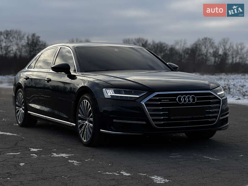 Седан Audi A8 2021 в Виннице