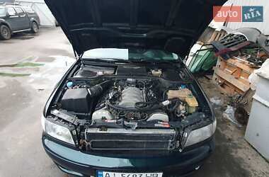 Седан Audi A8 1997 в 