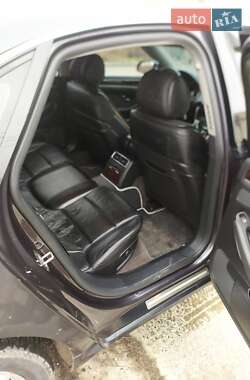 Седан Audi A8 2004 в 