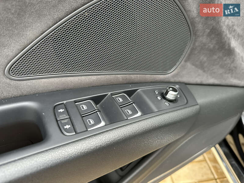 Седан Audi A8 2012 в Одесі фото 38 Седан Audi A8 2012 в Одесі