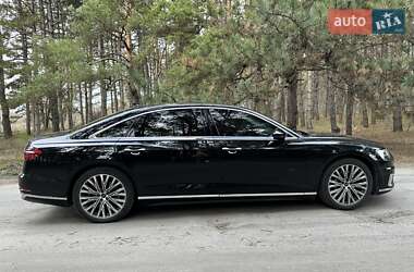 Седан Audi A8 2019 в Хотове