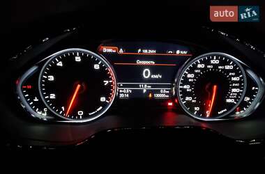 Седан Audi A8 2013 в 