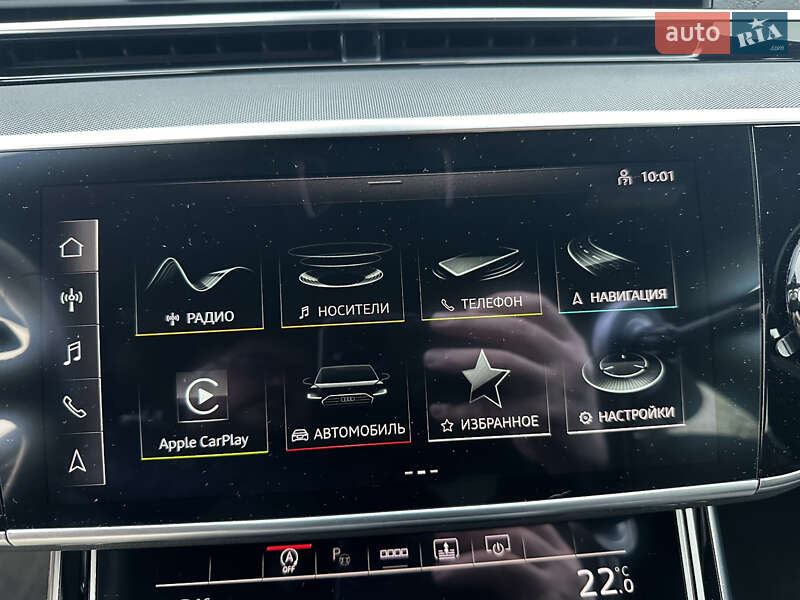 Седан Audi A8 2021 в Киеве