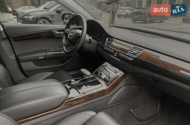 Седан Audi A8 2014 в 