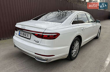 Седан Audi A8 2018 в Киеве