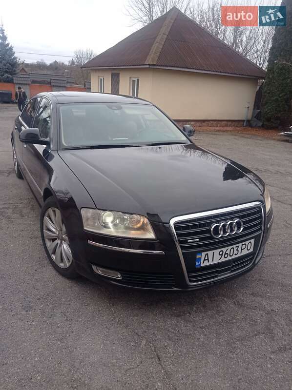 Седан Audi A8 2008 в 