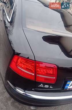 Седан Audi A8 2008 в Погребище