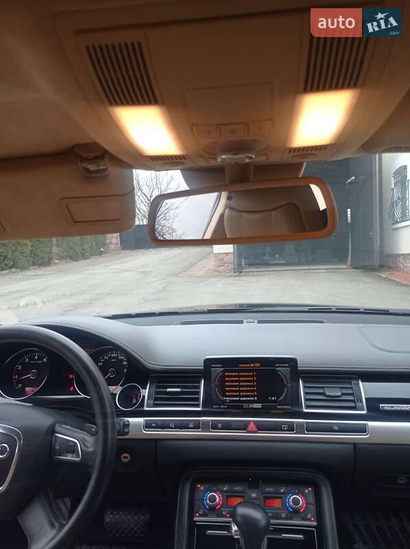 Седан Audi A8 2008 в Погребище