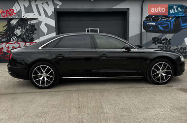 Седан Audi A8 2011 в 