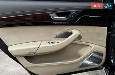 Седан Audi A8 2011 в 