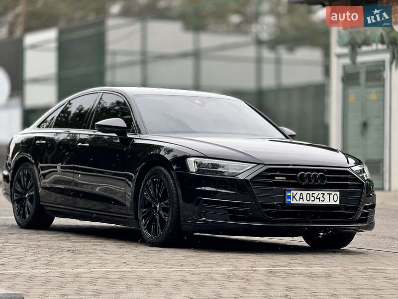 Седан Audi A8 2018 в Киеве