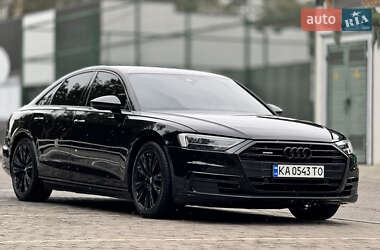 Седан Audi A8 2018 в Киеве