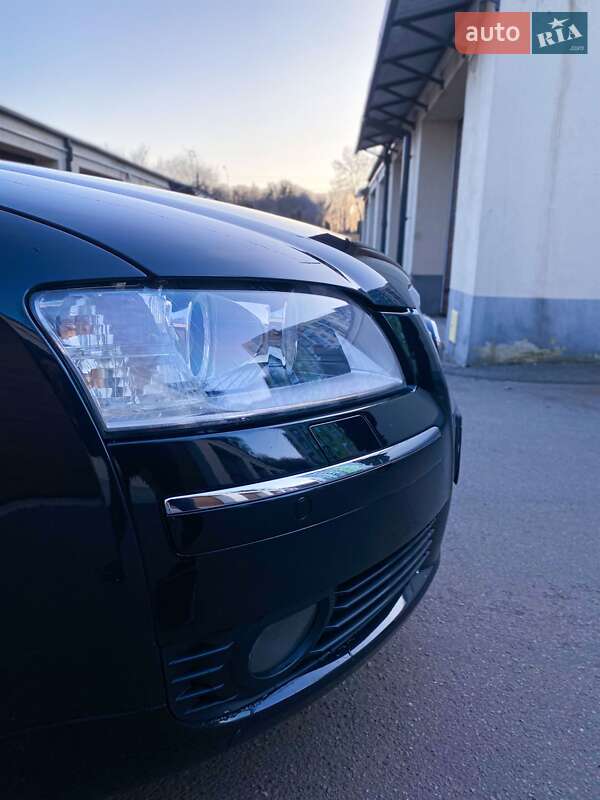 Седан Audi A8 2005 в Вінниці