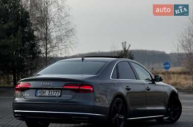 Седан Audi A8 2015 в 