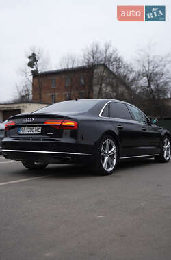 Седан Audi A8 2014 в 