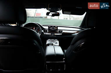 Седан Audi A8 2014 в 