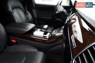Седан Audi A8 2014 в 