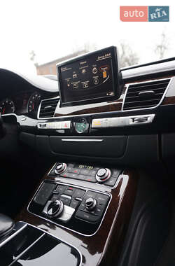 Седан Audi A8 2014 в 