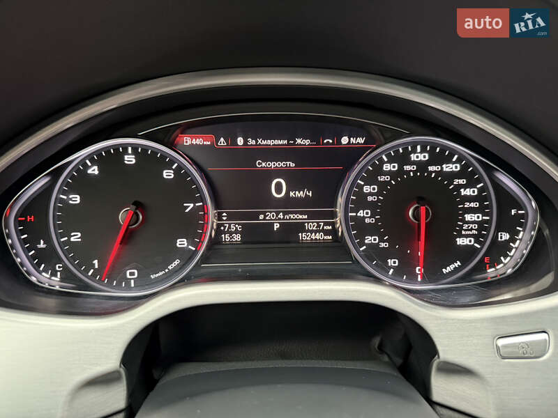 Седан Audi A8 2012 в Києві