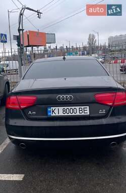 Седан Audi A8 2011 в Киеве