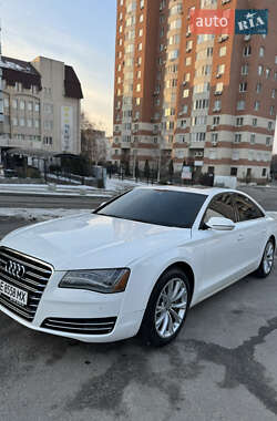 Седан Audi A8 2012 в Дніпрі