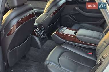 Седан Audi A8 2012 в Тернополе