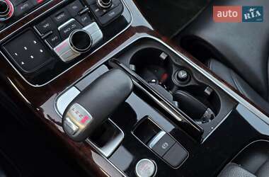 Седан Audi A8 2012 в Тернополе