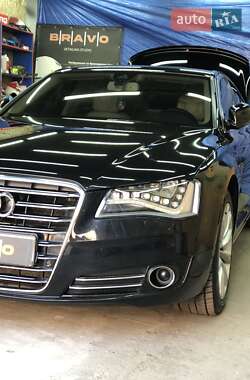 Седан Audi A8 2011 в 