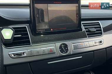 Седан Audi A8 2015 в 