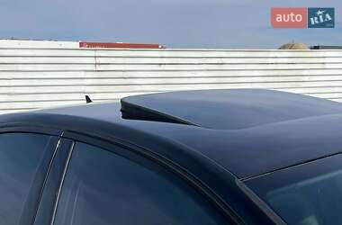 Седан Audi A8 2015 в 