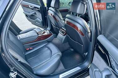 Седан Audi A8 2012 в 