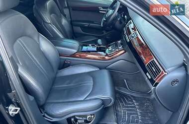 Седан Audi A8 2012 в 