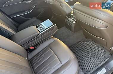 Седан Audi A8 2021 в Одессе