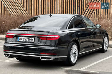 Седан Audi A8 2018 в Києві