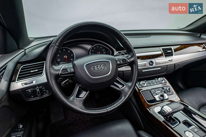 Седан Audi A8 2013 в Киеве фото 14 Седан Audi A8 2013 в Киеве