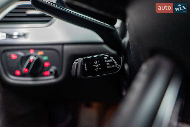 Седан Audi A8 2013 в Киеве фото 23 Седан Audi A8 2013 в Киеве