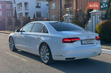 Седан Audi A8 2015 в 