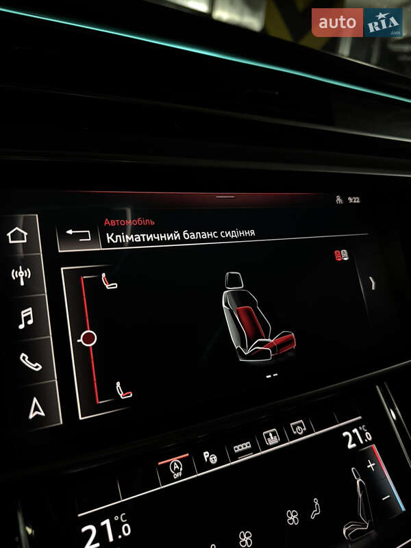 Седан Audi A8 2021 в Киеве