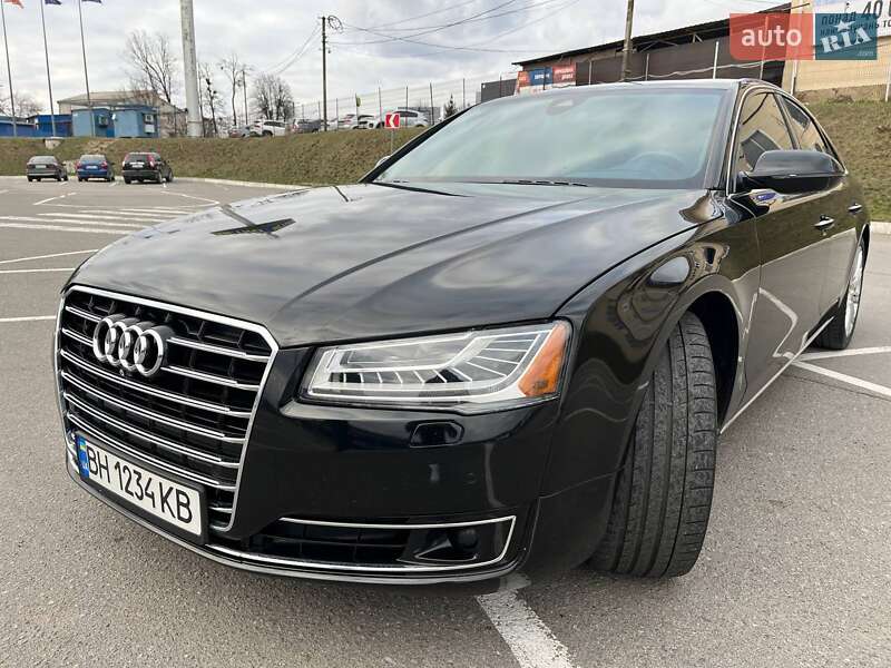 Седан Audi A8 2014 в Виннице