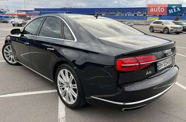 Седан Audi A8 2014 в Вінниці