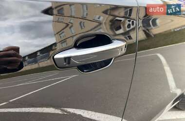 Седан Audi A8 2014 в Вінниці