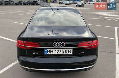 Седан Audi A8 2014 в Вінниці