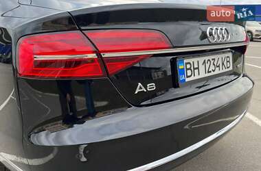 Седан Audi A8 2014 в 