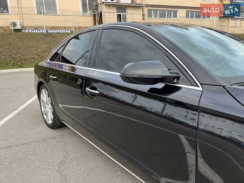 Седан Audi A8 2014 в Вінниці