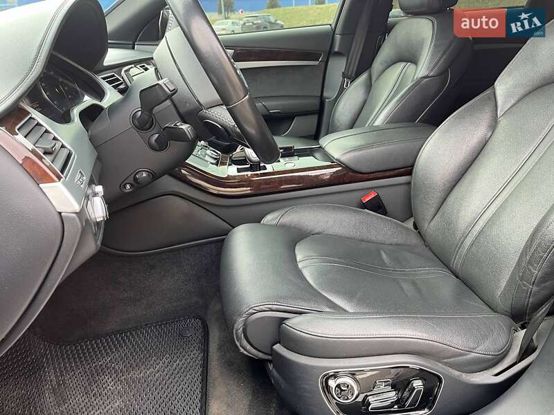 Седан Audi A8 2014 в Вінниці