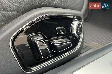 Седан Audi A8 2014 в Виннице