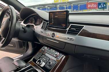 Седан Audi A8 2014 в Виннице