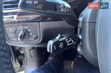 Седан Audi A8 2012 в 